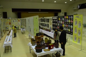 鮫川村文化祭展示